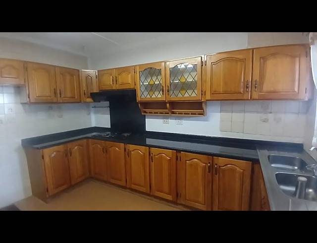 3 BEDROOM HOUSE FOR SALE IN SHALLCROSS
